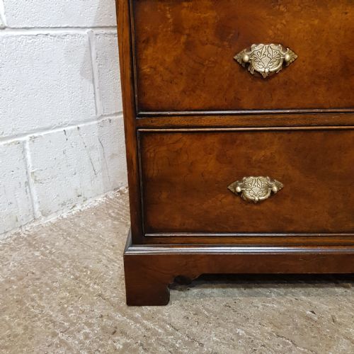 fig 2. AN ANTIQUE 4 HEIGHT BURR WALNUT CHEST OF DRAWERS C1920