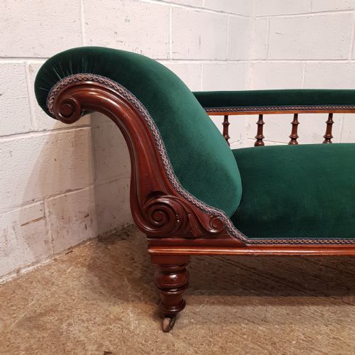 fig 2. A VICTORIAN MAHOGANY FRAMED CHAISE LONGUE C1880