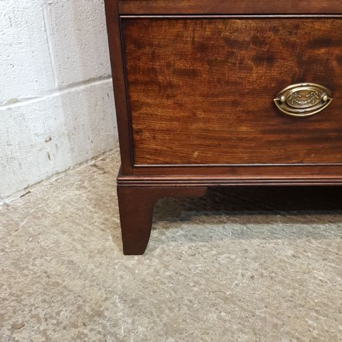 fig 2. A GEORGE 3rd MAHOGANY CLOTHES PRESS C1790