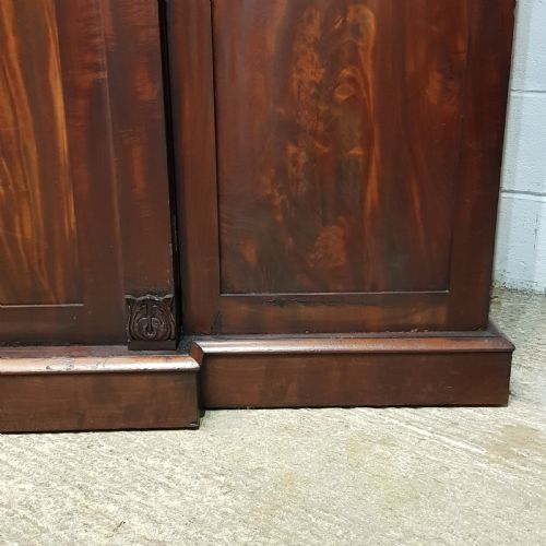 fig 2. A WILLIAM 4th MAHOGANY FOUR DOOR BREAKFRONT TRIPLE WARDROBE C1830