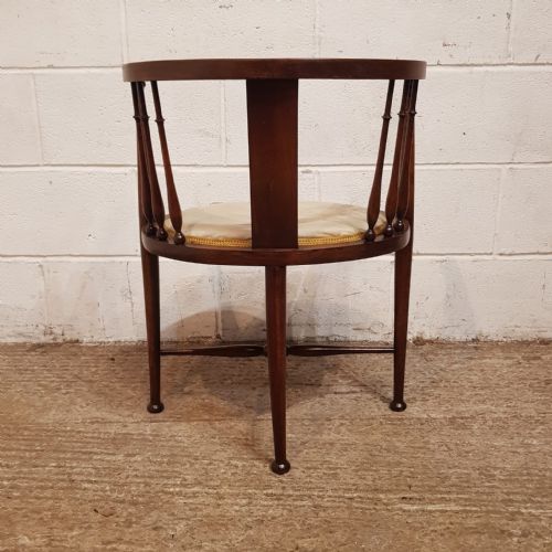 fig 1. A PAIR OF EDWARDIAN MAHOGANY TUB CHAIRS C1900