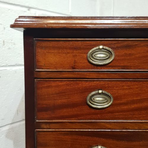 AN ANTIQUE TALL NARROW MAHOGANY CHEST OF DRAWERS C1890 - ADDITIONAL PHOTO 2