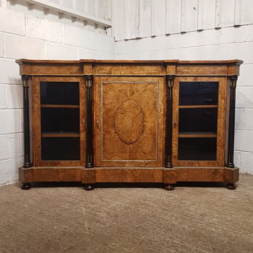 A VICTORIAN BURR WALNUT CREDENZA C1880 - ADDITIONAL PHOTO 3