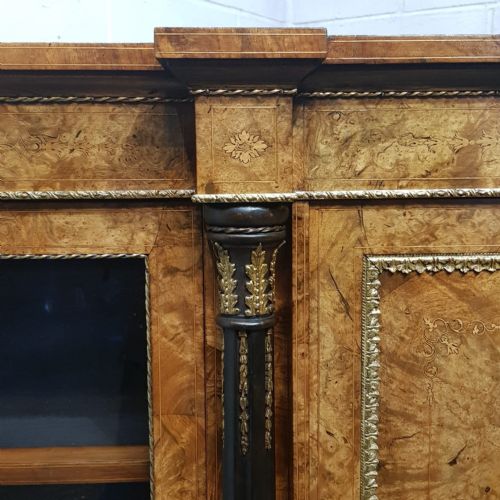 A VICTORIAN BURR WALNUT CREDENZA C1880 - ADDITIONAL PHOTO 7