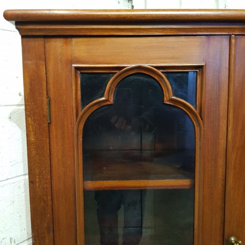 A LATE VICTORIAN GLAZED MAHOGANY BOOKCASE C1890 - ADDITIONAL PHOTO 9