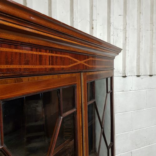 A REGENCY MAHOGANY ASTRAGAL GLAZED BOOKCASE ON STAND C1810 - ADDITIONAL PHOTO 6
