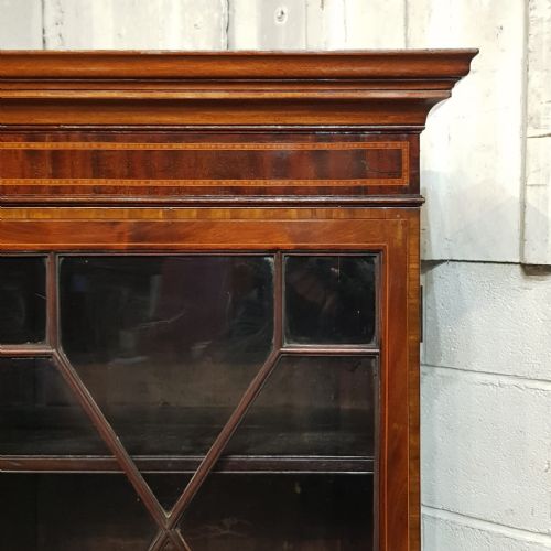 A REGENCY MAHOGANY ASTRAGAL GLAZED BOOKCASE ON STAND C1810 - ADDITIONAL PHOTO 8
