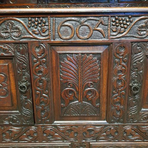 AN ORIGINAL OAK COURT CUPBOARD C1660 C1700 - ADDITIONAL PHOTO 13