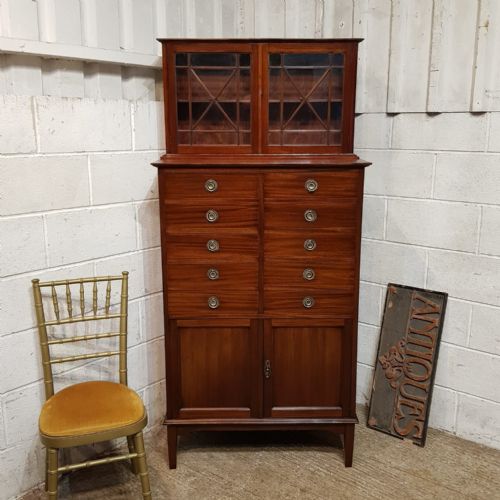 AN EDWARDIAN MAHOGANY BOOKCASE ON CHEST C1900 - ADDITIONAL PHOTO 4