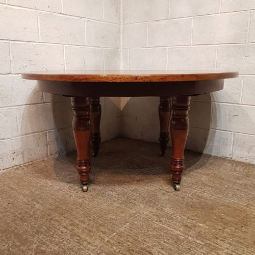 A VICTORIAN WALNUT PULL OUT EXTENDING DINING TABLE WITH TWO EXTRA LEAVES C1890 - ADDITIONAL PHOTO 7