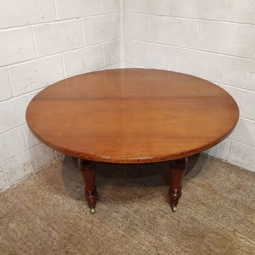 A VICTORIAN WALNUT PULL OUT EXTENDING DINING TABLE WITH TWO EXTRA LEAVES C1890 - ADDITIONAL PHOTO 8