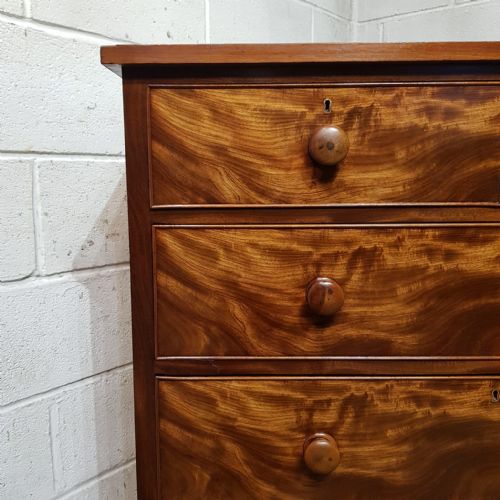 A VICTORIAN FLAME MAHOGANY 4 HEIGHT CHEST OF DRAWERS C1860 - ADDITIONAL PHOTO 4
