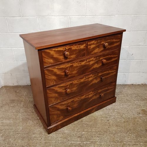 A VICTORIAN FLAME MAHOGANY 4 HEIGHT CHEST OF DRAWERS C1860 - ADDITIONAL PHOTO 5