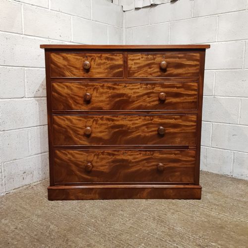 A VICTORIAN FLAME MAHOGANY 4 HEIGHT CHEST OF DRAWERS C1860 - ADDITIONAL PHOTO 8