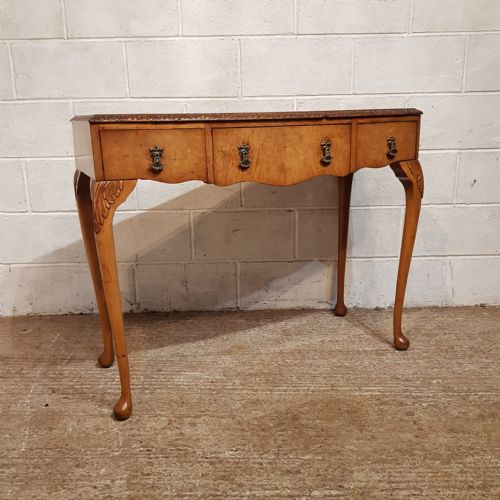 A BOW FRONTED BURR WALNUT CONSOLE TABLE C1920 - ADDITIONAL PHOTO 1