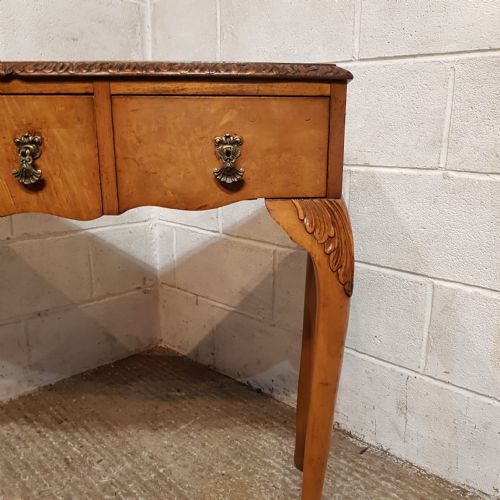 A BOW FRONTED BURR WALNUT CONSOLE TABLE C1920 - ADDITIONAL PHOTO 6