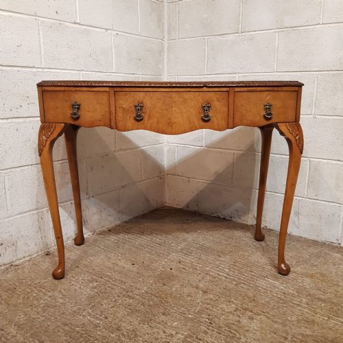 A BOW FRONTED BURR WALNUT CONSOLE TABLE C1920 - ADDITIONAL PHOTO 7