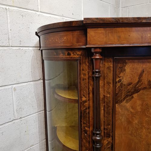 AN ANTIQUE VICTORIAN WALNUT CREDENZA C1880 - ADDITIONAL PHOTO 3