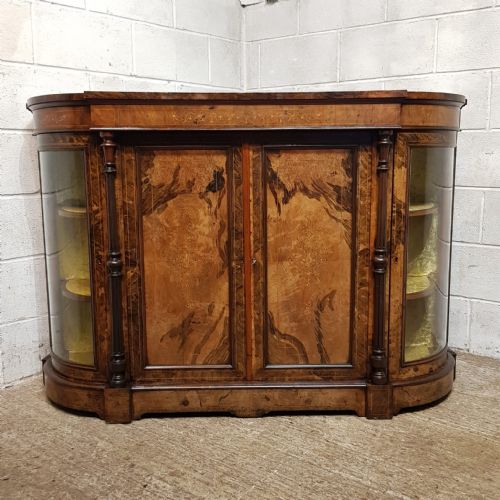 AN ANTIQUE VICTORIAN WALNUT CREDENZA C1880 - ADDITIONAL PHOTO 4