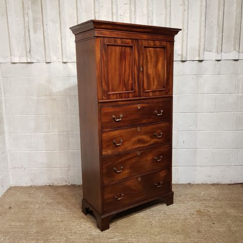 A VICTORIAN MAHOGANY SMALL LINED PRESS C1860 - ADDITIONAL PHOTO 1