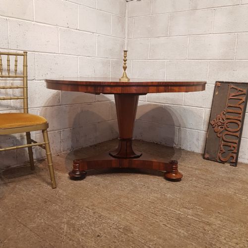 fig 1. A WILLIAM 4th ROSEWOOD ROUND BREAKFAST DINING TABLE C1830