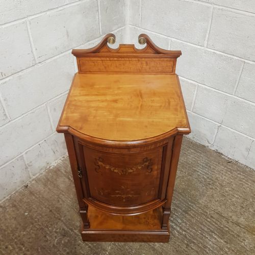 fig 2. A SHAPLAND AND PETTER SATINWOOD BEDSIDE CABINET C1880
