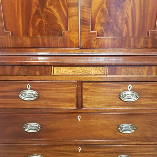 A GEORGE 3RD MAHOGANY CUPBOARD ON CHEST C1790 - ADDITIONAL PHOTO 10