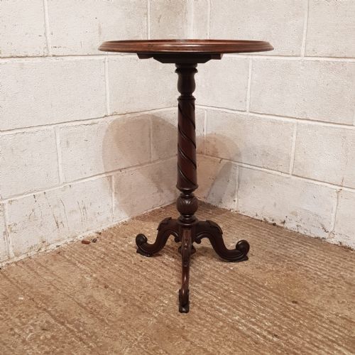 A VICTORIAN MAHOGANY ROUND DISH TOPPED TRIPOD TABLE C1880 - ADDITIONAL PHOTO 5