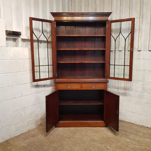 AN EDWARDIAN MAHOGANY LIBRARY BOOKCASE C1910 - ADDITIONAL PHOTO 5