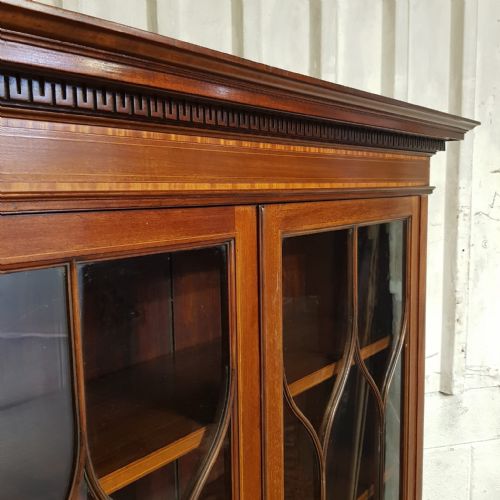 AN EDWARDIAN MAHOGANY LIBRARY BOOKCASE C1910 - ADDITIONAL PHOTO 6