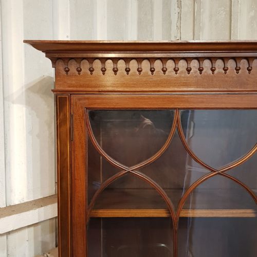 AN EDWARDIAN MAHOGANY BUREAU BOOKCASE C1900 - ADDITIONAL PHOTO 2
