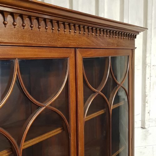 AN EDWARDIAN MAHOGANY BUREAU BOOKCASE C1900 - ADDITIONAL PHOTO 10