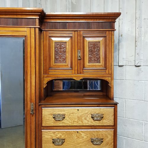 AN EDWARDIAN WALNUT AND ASH COMBINATION WARDROBE C1900 - ADDITIONAL PHOTO 6