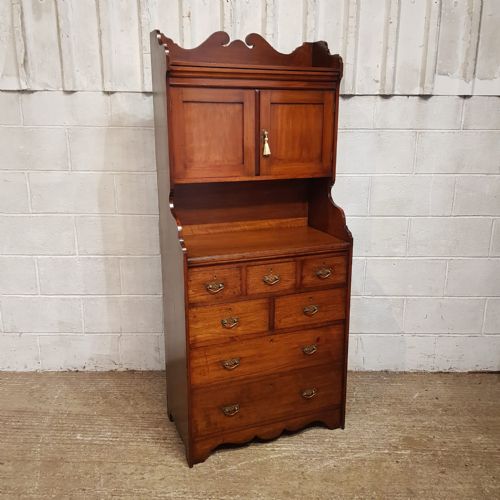 A LATE VICTORIAN MAHOGANY GENTLEMAN'S DRESSING CHEST C1890 - ADDITIONAL PHOTO 2