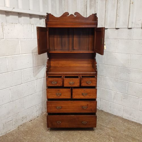 A LATE VICTORIAN MAHOGANY GENTLEMAN'S DRESSING CHEST C1890 - ADDITIONAL PHOTO 4