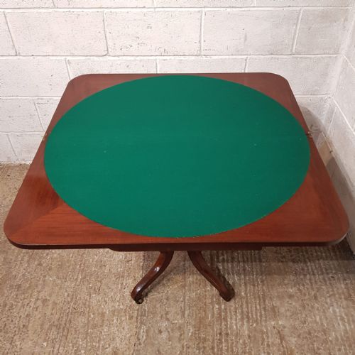 A VICTORIAN MAHOGANY FOLD OVER CARD TABLE C1860 - ADDITIONAL PHOTO 4