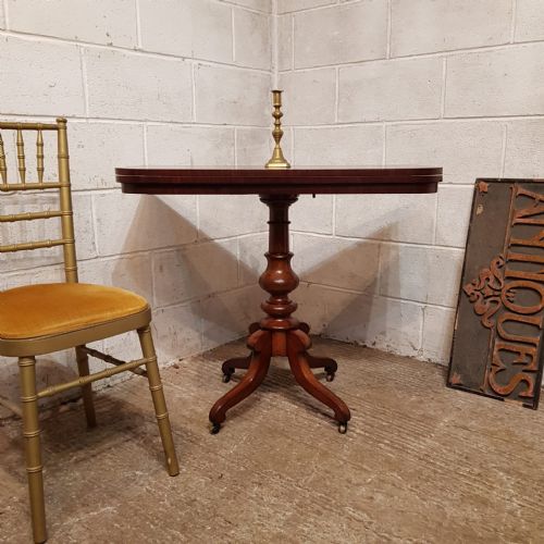 A VICTORIAN MAHOGANY FOLD OVER CARD TABLE C1860 - ADDITIONAL PHOTO 7