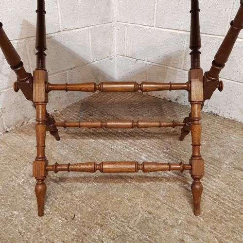 A VICTORIAN OAK BUTLERS TRAY WITH STAND C1890 - ADDITIONAL PHOTO 3