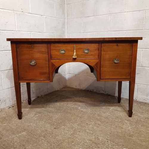 A REGENCY MAHOGANY SMALL SIDEBOARD C1810 - ADDITIONAL PHOTO 3
