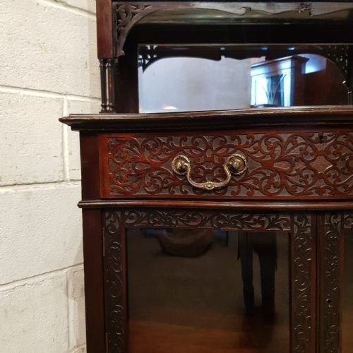 A LATE VICTORIAN MAHOGANY CHIPPENDALE STYLE BIJOUTERIE DISPLAY CABINET C1890 - ADDITIONAL PHOTO 12