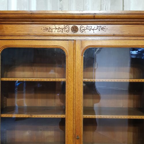 A LATE VICTORIAN OAK LIBRARY BOOKCASE C1890 - ADDITIONAL PHOTO 2