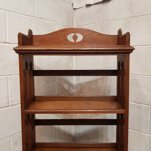 AN ARTS AND CRAFTS OPEN OAK BOOKCASE C1900 - ADDITIONAL PHOTO 8