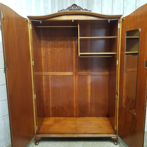 A BURR WALNUT DOUBLE WARDROBE C1920 - ADDITIONAL PHOTO 4