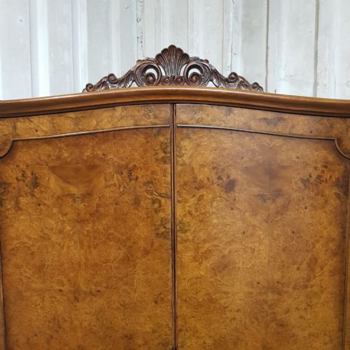 A GENTLEMAN'S BURR WALNUT FITTED WARDROBE C1920 - ADDITIONAL PHOTO 5