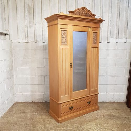AN EDWARDIAN SINGLE PINE WARDROBE C1900 - ADDITIONAL PHOTO 1