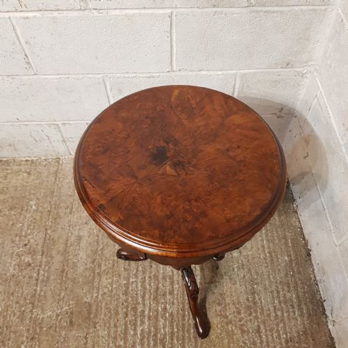 A VICTORIAN BURR WALNUT TRUMPET WORK BOX C1870 - ADDITIONAL PHOTO 6