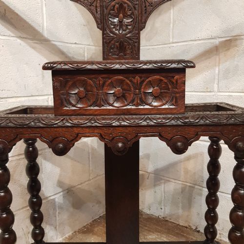 A VICTORIAN CARVED OAK HALL STAND C1880 - ADDITIONAL PHOTO 3