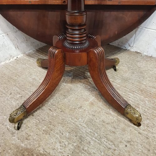 A GEORGE 3RD TIP TOP CIRCULAR BREAKFAST TABLE C1800 - ADDITIONAL PHOTO 3