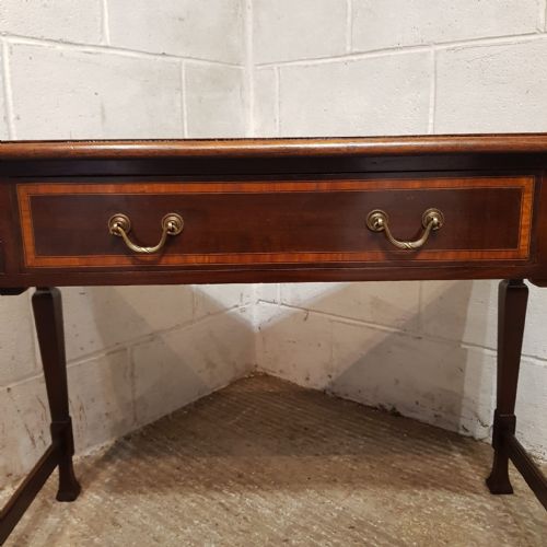 AN EDWARDIAN MAHOGANY WRITING TABLE C1900 - ADDITIONAL PHOTO 8