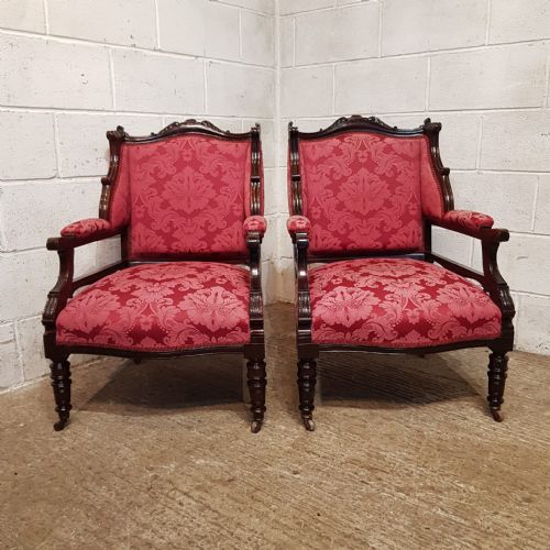 A PAIR OF MAHOGANY FRAMED ART NOUVEAU TUB CHAIRS C1900